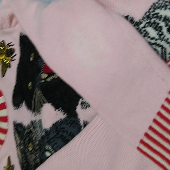 Gucci pre-own sweater. Size small. - Picture 4 of 4